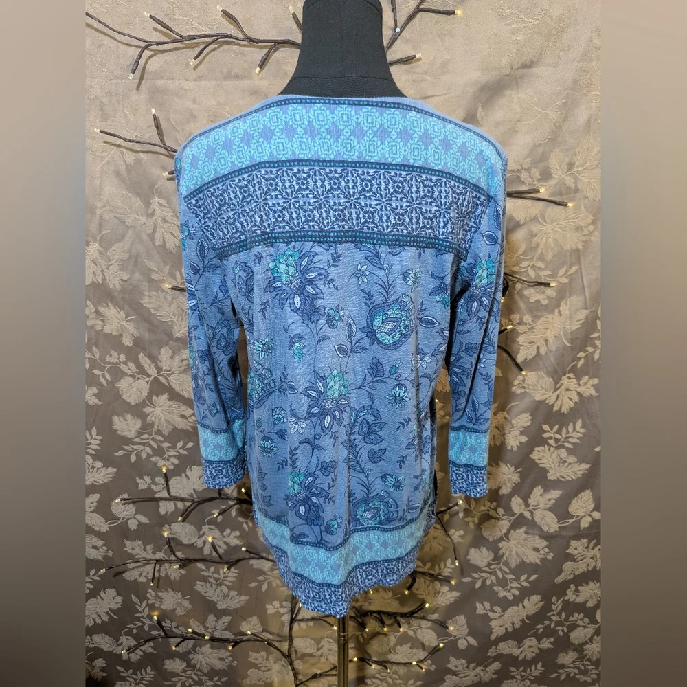 Coldwater Creek Blue Floral Three Quarter Sleeve Blouse, Size S, EUC! - Picture 4 of 5